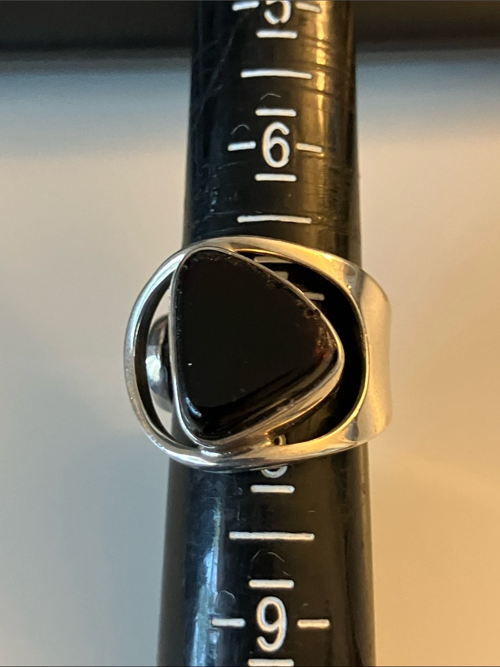 Sleek Sterling Silver Ring with Black Onyx Triangular Stone